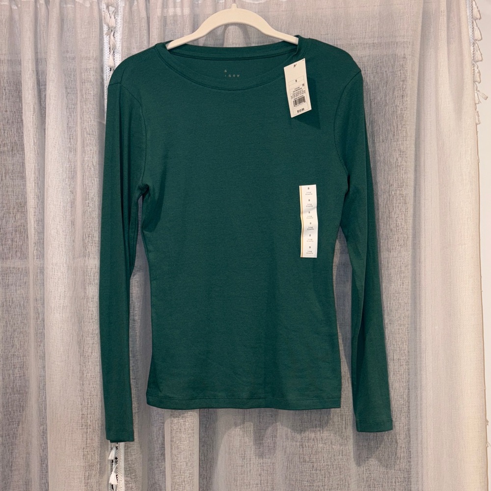 NWT A New Day Slim Fit Ribbed Long Sleeve Tee, S